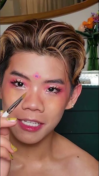 Minecraft Cherry Blossom Makeup Tutorial 🌸 #makeup #shorts