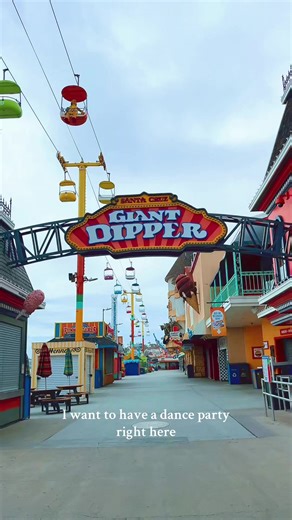 An 1980’s dance party would be wickedly fun in the open Boardwalk at night. #daydream #offseason #beachboardwalk