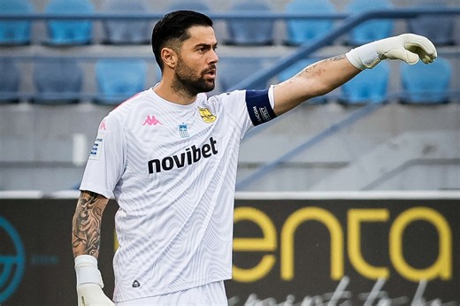 Αστέρας AKTOR - Άρης 0-1: Οι κίτρινοι πέρασαν από την Τρίπολη με αυτογκόλ και "Κέρβερο" τον Αθανασιάδη