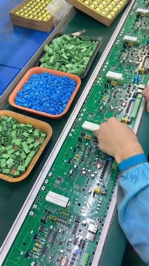 PCB Kaise Banti Hai? Full Process Explained 🛠️ #shortsfeed