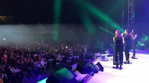 ¡No podríamos estar más felices! Así comenzó nuestro festejo por estos 34 años, cantando, en el escenario y con el corazón contento 🙌✨ | Grupo Pandora