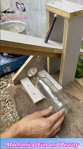 Brilliant Glass Bottle Upcycling! 🍾 Turn Trash into Trendy Cups! 🛠️ #DIY #Upcycling #LifeHacks