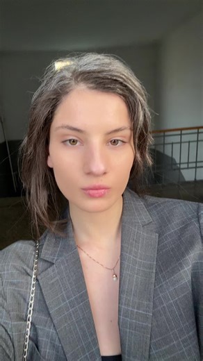 Young duchess on TikTok