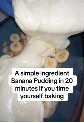 Here’s a simple ingredient banana Pudding you can make in 20mins (excluding the waiting time for mix to be ready). Ingredients:🍰 - 500g Madagascan Vanilla Custard - 1 teaspoon vanilla extract - 375g Condensed Milk - 2 packs of polish Biscuits - 2x 300g Double cream - 3 Bananas My Wife saw someone on TikTok make it and gave me the instructions so if you know who it is you can tag them. #bananapudding #homebaking #desserttiktok #bakingtok #quickrecipes