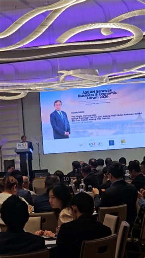 : Happening today! The ASEAN Sarawak Business & Economic Forum 2026 (ASBEF 2026) was held today at Hilton Kuching, reinforcing the importance of execution, delivery, and institutional credibility as ASEAN and Sarawak navigate an increasingly fragmented global economic environment. The forum also provided a timely platform for aligning public and private sector perspectives on the priorities and outcomes required to remain competitive by 2030. ASBEF 2026 was jointly organised by the ASEAN Economi