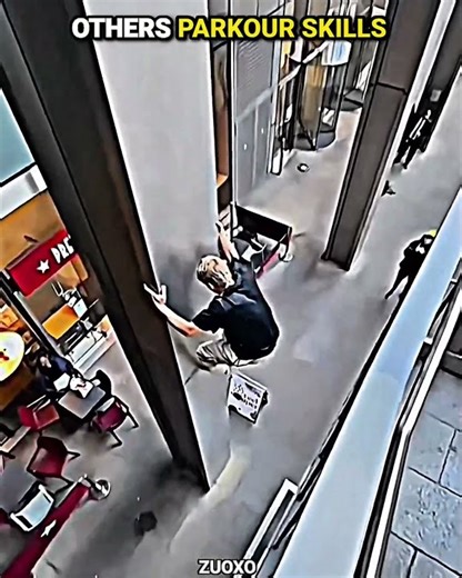 Normal skill VS The Last King of Poker