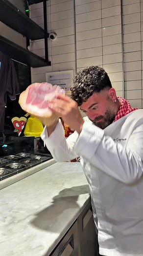 Culatello di Zibello e Pecorino al Tartufo: Un Gusto Unico