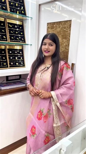 SALASAR JEWELLERY HOUSE on Instagram: "Beautiful 24k gold frame 🥰✨ . Shri salasar jewellery house To buy contact us at whatsapp +917568283224 ‘•••• •••• Subscribe our channel / @SHRISALASARJEWELLERYHOUSE .......... To explore more about our products follow us on Instagram... @JODHPURI _JEWELLERY ..... .... All India delivery available Best Wholesale Showroom SSPH Jodhpur ++ WhatsApp Channel:- https://whatsapp.com/channel/0029Va9A… •• .... ADRESS:- SHRI SALASAR JEWELLERY HOUSE, GHODO KA CHOWK, B