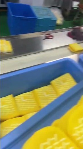 Auto Socks Folding Machine