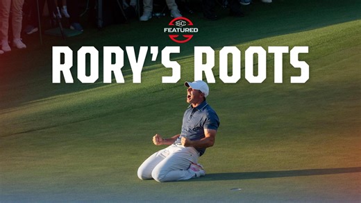 Rory McIlroy taps in to win his second Masters in a row