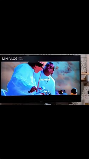 From early morning steps to midnight scrolls, little glimpse into my life lately 😅❤️