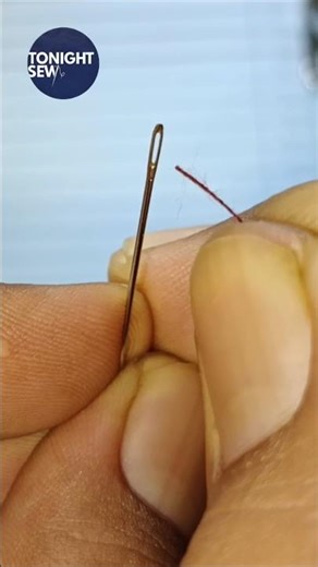 Needle Threading Hack! ✅ #diy #sewingtips #tipsandtricks