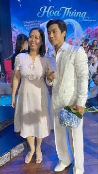 Ca sĩ Jack Long hát chương trình live show Hoa tháng Mười của ca sĩ Quỳnh Trang tối 10/10/2026