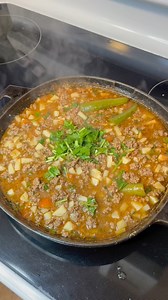 Picadillo con papas #picadillo #Homemade #mexicanfood #partyfood #recipe | Laura Kazandra Maciel