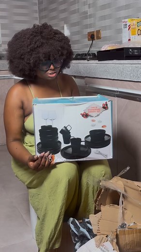 28K views · 1.3K reactions | Medee 1 - 3 Adulting Because why am I just using my kitchen for the first time沈. Anyway, I had a much needed family time and unboxed some kitchen appliances from @homeessentia__empire Guess what next from my home series? #homeseries | Deborah Ogele | Facebook