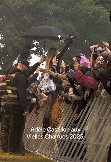 Adèle Castillon Concerts à Vielle Charrues 2025