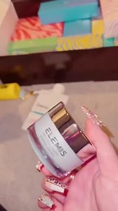 162K views · 895 reactions | Unboxing the full ASOS advent calendar - Julie Kay #imjuliekay #juliekay #beautyhacks #howto #tutorial #lifehack #organize #sephora #shopping #makeup #haul #whatsinmybag #whatsinmyurse #mini #restock #unboxing #organization #gadget | I m julie kay | Facebook