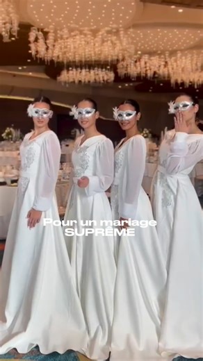 Manal boufenaz on Instagram: "Who’s next?🪡🧵🪄 Toujours un plaisir de travailler avec @supreme.mariage @violist_moon.officiel and my princesses models"