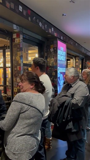 Rock ‘n’ Roll Hall of Fame, GarageBand room! Pretty cool!￼