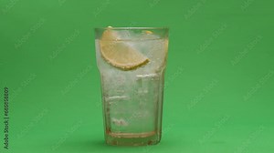 Fresh cup soda Lemon 4k 50fps greenscreen