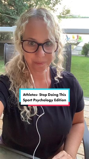 Athletes- STOP soing these things 🛑 The mental game is key- and if you are not training in sport psychology and training your mental game, you are putting yourself at a serious disadvantage. Click the link in my bio for my free sport psychology toolkits to get started and click that follow button for more sport psychology tips and tricks. #sportpsychology #mentalgame #athletes #sport #sportsparents