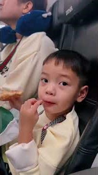 Tips and tricks for taking your first flight – even kids can do it! ✅