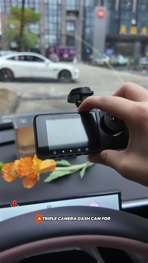 Essential Features of the 1080p Triple-Lens Dash Cam