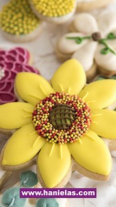 50K views · 265 reactions | Free Royal Icing Transfers Guide https://www.hanielas.com/royal-icing-transfers/ | Haniela's | Facebook