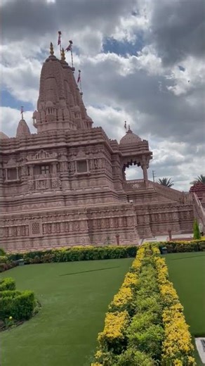 ПРИВОЗИЛИ ПО КУСКАМ :) BAPS Shri Swaminarayan Mandir Chino Hills ...