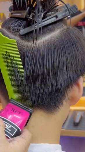 348K views · 2.7K reactions | Perfect Simple Overcomb vertical Using clipper Sharp  #fyp #easytechnique #tecnology #everyone #asmr #viralreelsfacebook #usabarber #ukbarber #fblifestyle | Lagas Avelin | Facebook