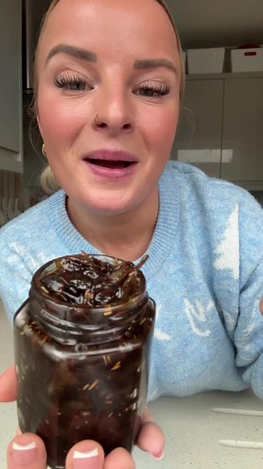 Homemade Caramelized Onion Jam Recipe for Gifting