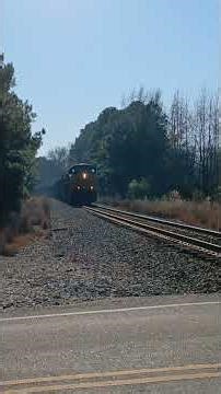 CSX Train of the day #csxrailroad #csxtrainsx #csxtransportation #csx
