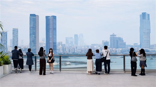 This City View Makes Visitors Stop And Take Photos China