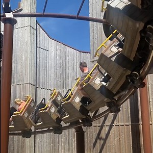 Sunshine Maximus = BLISS 🌞 🎟️ Planning a visit soon? Book in advance to SAVE £££'s > https://www.crealy.co.uk/ | Crealy Theme Park & Resort - Devon