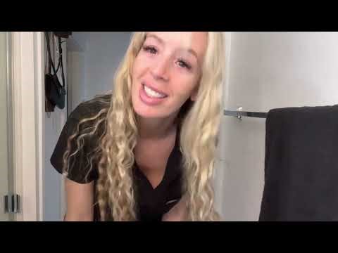 Girl Farts like hell in Nurse Uniform