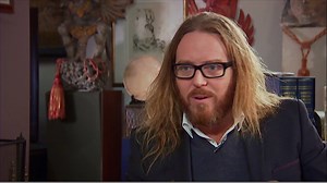 "There's something happening now with comedy that is maybe quite difficult, but to me interesting - that we do laugh at things that we fear..." - Tim Minchin "Comedy commentary, cannot be polite..." - Phillip Adams Tim and and Phillip discuss what it is safe to laugh at these days in their upcoming "Meet The Mavericks" episode airing May 3, 10pm on ABC TV. | ABC Arts