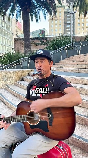 One Man Band Harmonica Jam🥳🎶🎸🥁 | Tony Button