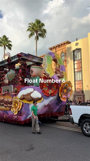 Mardi Gras Float 6 at Universal Studios Florida