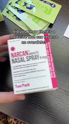 Narcan/Naloxone saves lives #endoverdose #narcan #naloxone #naloxonekit #harmreduction #harmreductionsaveslives #addictionawareness #lifesavingtips #lifesavingfacts #