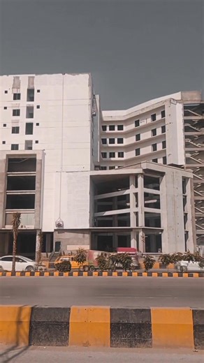 Alhayyat Mall Peshawar ma just limited inventory available for more details contact 03025754527 | Amrad Real E State | Facebook