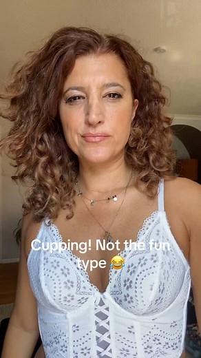 Maria Lopiano on Instagram: "Chinese cupping! I have sciatica, I’ve found this Chinese tradition helps relieve the pain. Muscle recovery ✅ Inflammation ✅ Circulation ✅ Detoxification ✅ It’s not pretty but it doesn’t hurt and it’ll fade! Let me know if you have some go to tips for sciatica, it’s a real pain in the arse to get rid of! 😉 #cuppingtherapy #wellness #midlife #agepositive"