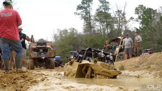 Creekside Offroad Ranch | Texas ATV & Off-road Park on Instagram: "Who’s ready to spend New Year’s the right way? 🚜 🎆 #offroadlife #creeksideoffroadranch #newyearsride #mudlife #trailriding #utvlife #rzrlife #canamlife #texasoffroad #houstonoffroad #offroadpark"