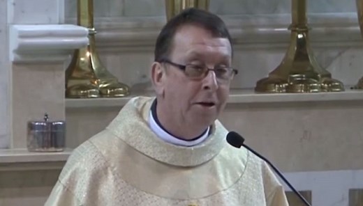 Irish priest shocked over success of ‘Hallelujah’ cover