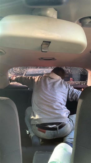 #follower #car Window tinting Yassine sk4 # Mercedes Benz C230 sport 151 k miles model 2006