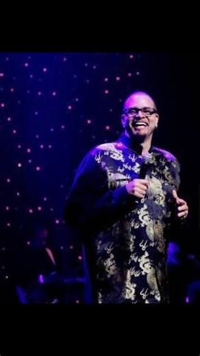 Surviving the Apollo stage is what separates the jokesters from the TRUE comedians. 🤪🎤 Iconic funnyman and former host of “Showtime at the Apollo” Sinbad could tell you first hand! Check out the next big names in comedy TOMORROW at Apollo Comedy Club! We’re celebrating 10 seasons of your favorite monthly stand-up showcase, so you already know we’re in for big laughs and the best vibes. Grab tickets in our bio 🙌🏾 | Apollo Theater