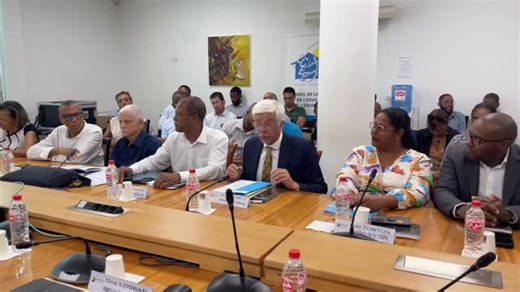 Eau : petit point avec les élus de Guadeloupe pour trouver des solution #CANAL10 | canal 10