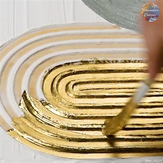 Easy DIY Spackle Texture Art | Amanda's Designs