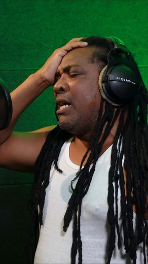 🔥 Dubplate Alert! 🔥 Jamaican artist Paul Elliott delivers an exclusive dubplate version of his classic hit “Import Corruption”, recorded especially for Irie Ites Sound during his latest European tour in August 2025. With his conscious lyrics and powerful voice, Paul Elliott breathes new life into this iconic anthem — a true statement of roots & culture reggae at its finest. A one-of-a-kind dubplate strictly for the sound systems and real reggae lovers! 🎙️ Irie Ites Sound – keeping the real re