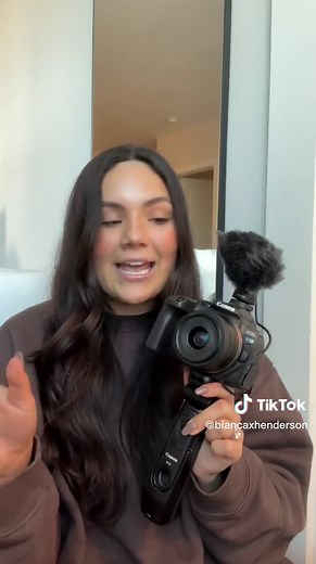 Canon EOS R10 Content Creator Kit Review and Tutorial