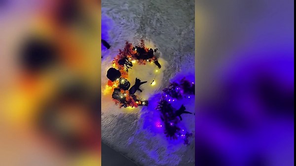 Halloween Wreath for Front Door, 2023 New Halloween Moon Wreath Fun Halloween Porch Decor Wood Wreath Halloween Front Door Halloween Hanging Decorations for Home Party Wall Indoor Outdoor